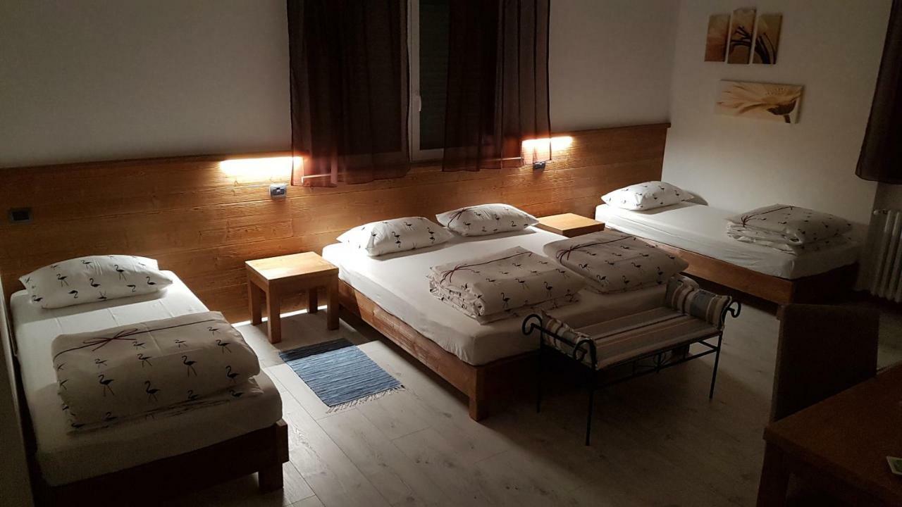 B&B Il Crocevia Teglio Exteriör bild