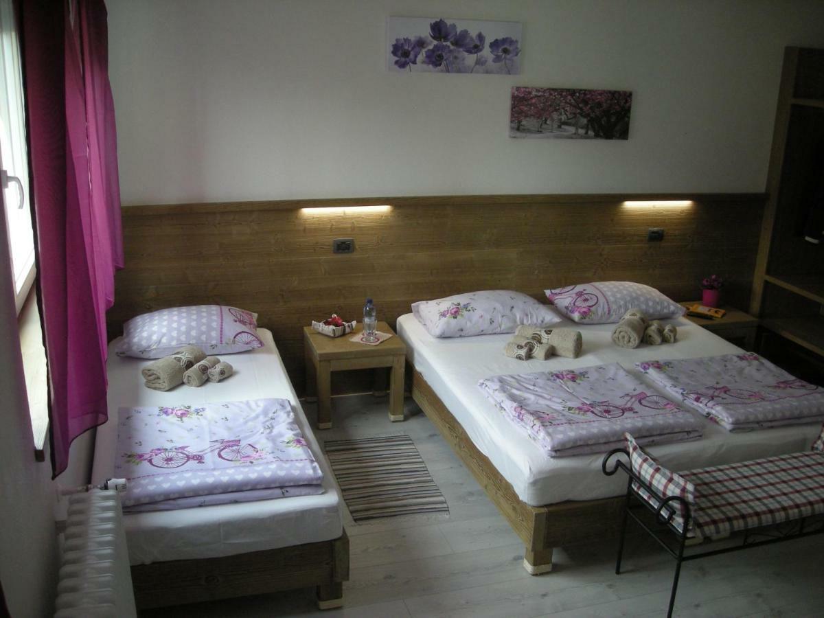 B&B Il Crocevia Teglio Exteriör bild
