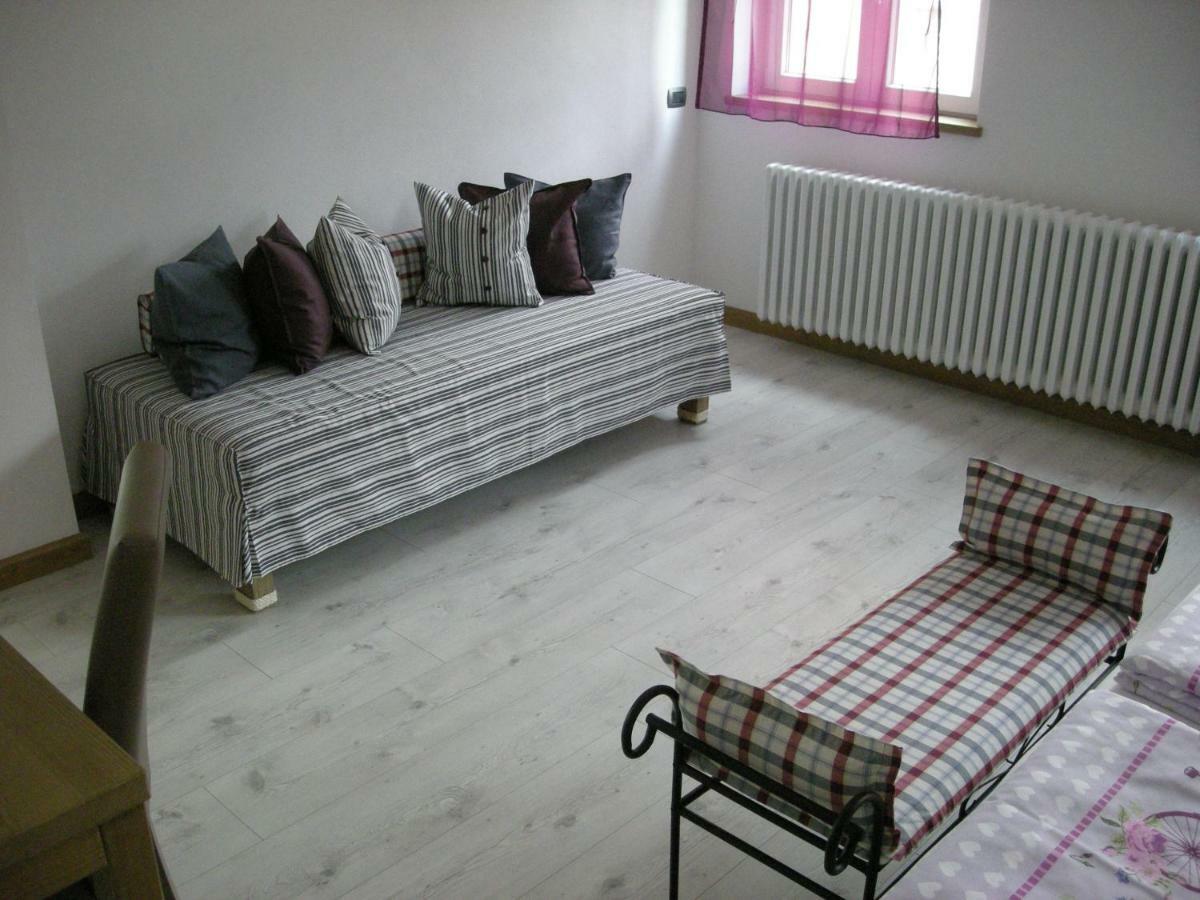 B&B Il Crocevia Teglio Exteriör bild